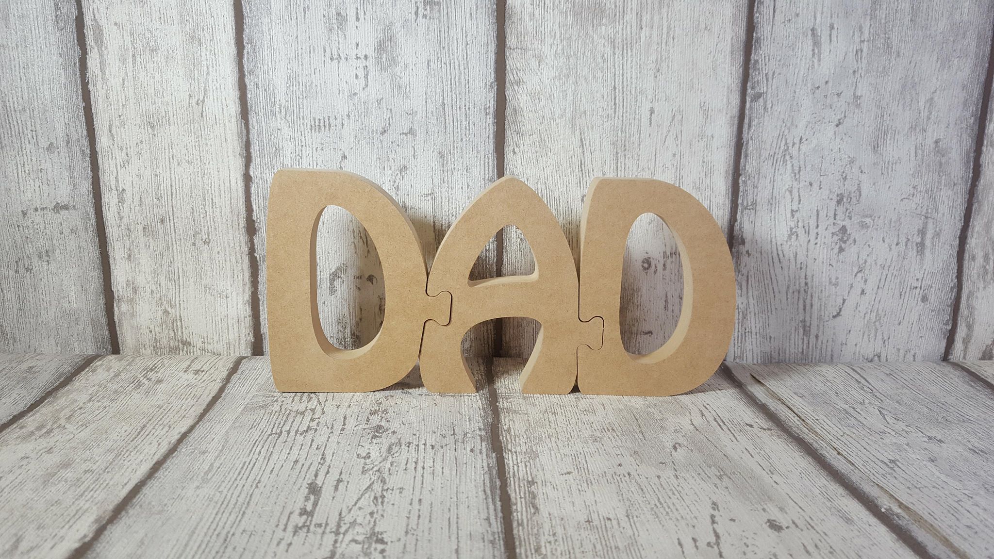 18mm Dad/Daddy/Mum/Mummy jigsaw ()