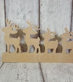 18mm Pretty Reindeer on Plinth