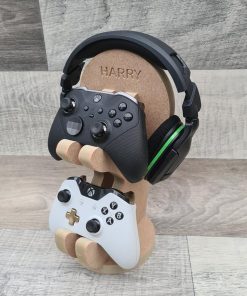 Alternative view of DOUBLE headset and controller holder