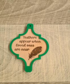 Arabesque - Feathers appear bauble