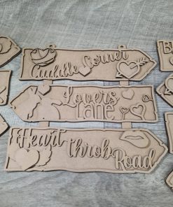 Alternative view of Valentines layered street signs - INDIVIDUAL