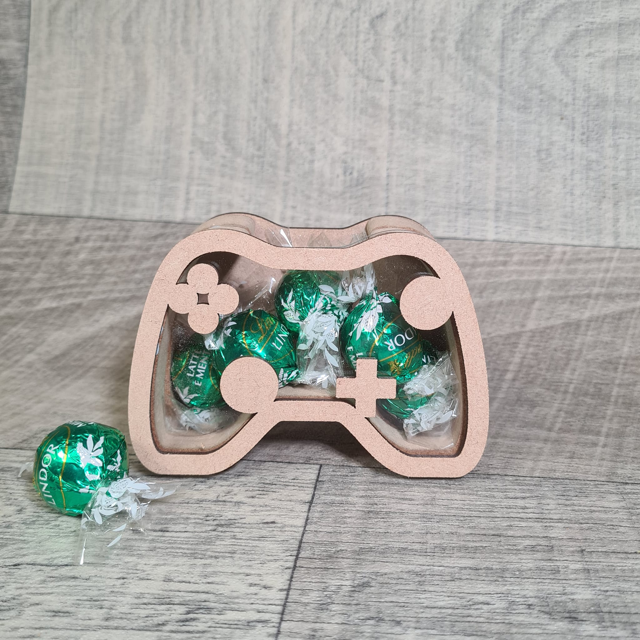 MINI controller for small chocolates