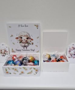 Alternative view of Box And Lid with VINYL - Valentines Ewe