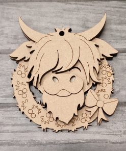 Highland cow in wreathe BAUBLE