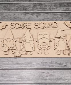 Scare squad, 4 gnomes on rectangle backboard