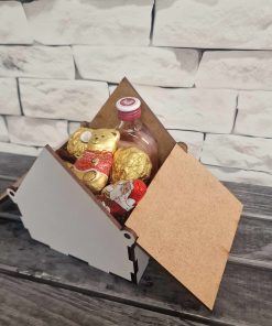 Alternative view of Treat house - White MDF