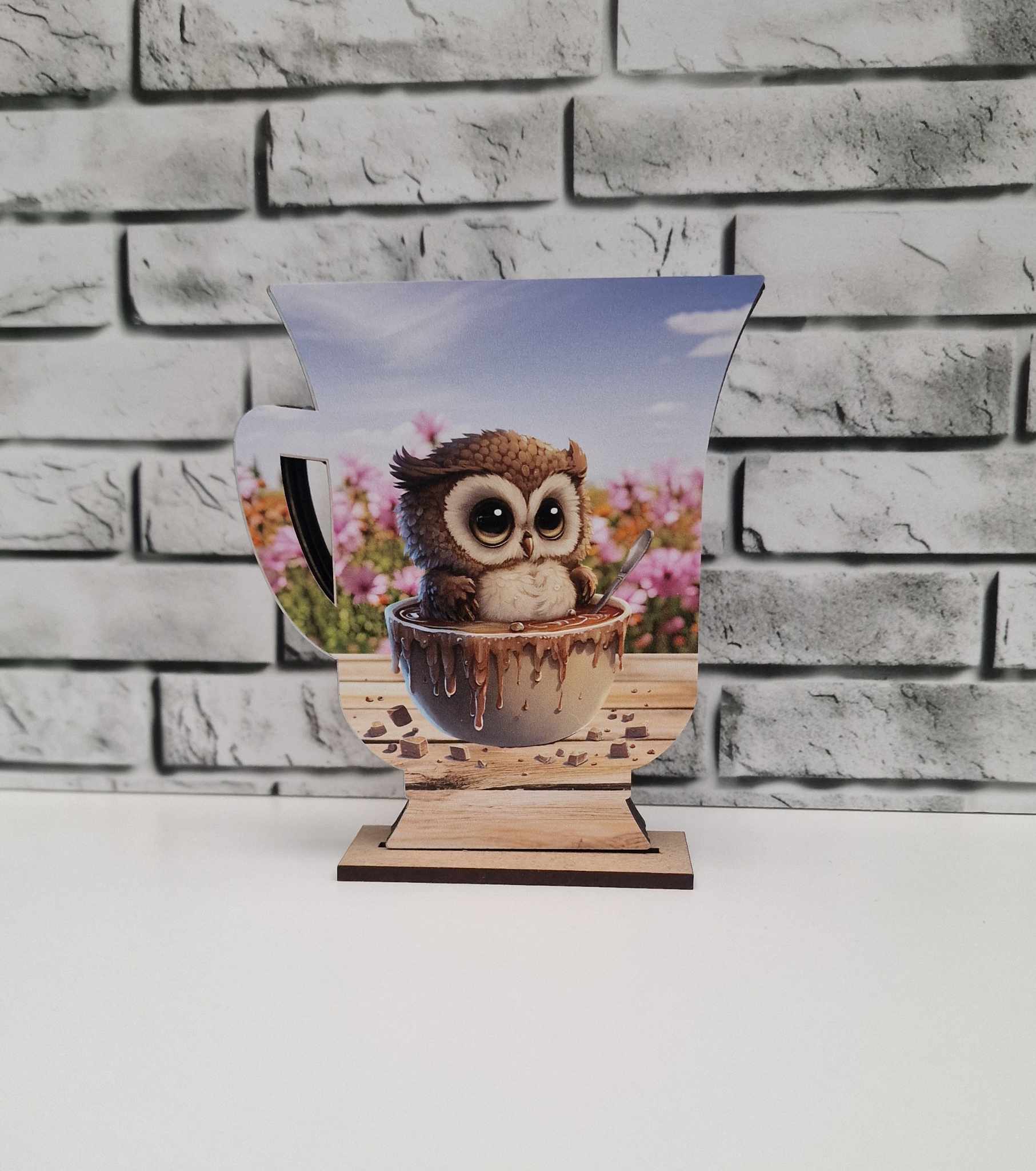 Vinyl and white MDF sachet holding mugs - owl in chocolate - Image 5
