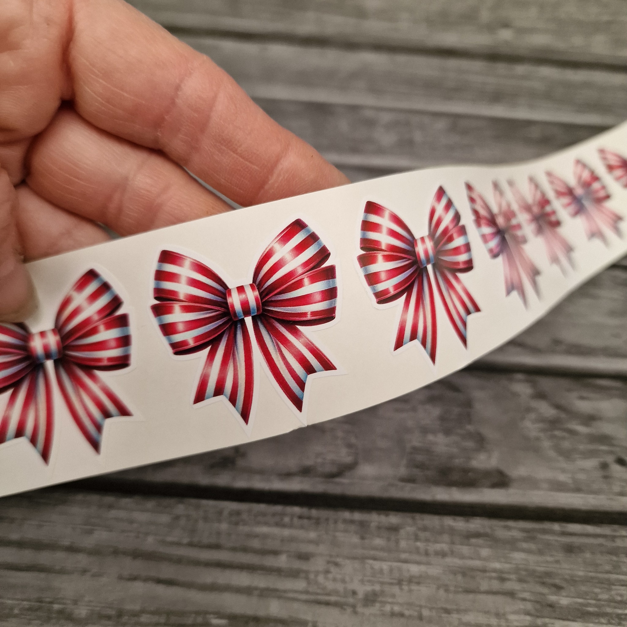 Red stripe bow vinyl packaging stickers - Image 4