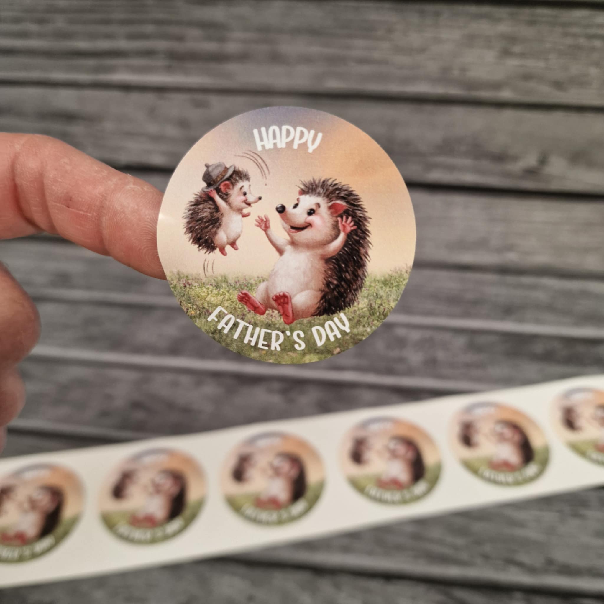Hedgehog fathers day stickers for gifts - Image 2