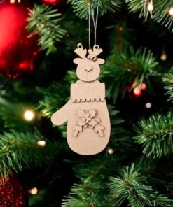 reindeer in mitten bauble