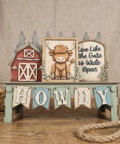 Fence Bench - Highland Gate open