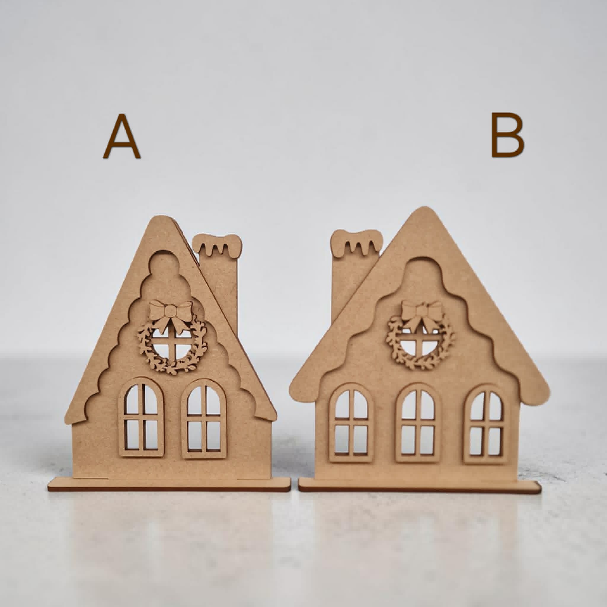 Gingerbread house tealight holder