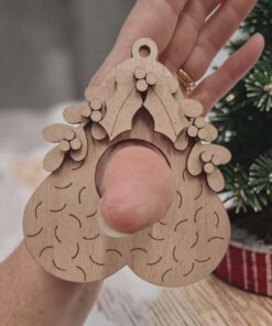Alternative view of Testicles with holly for chocolate ball