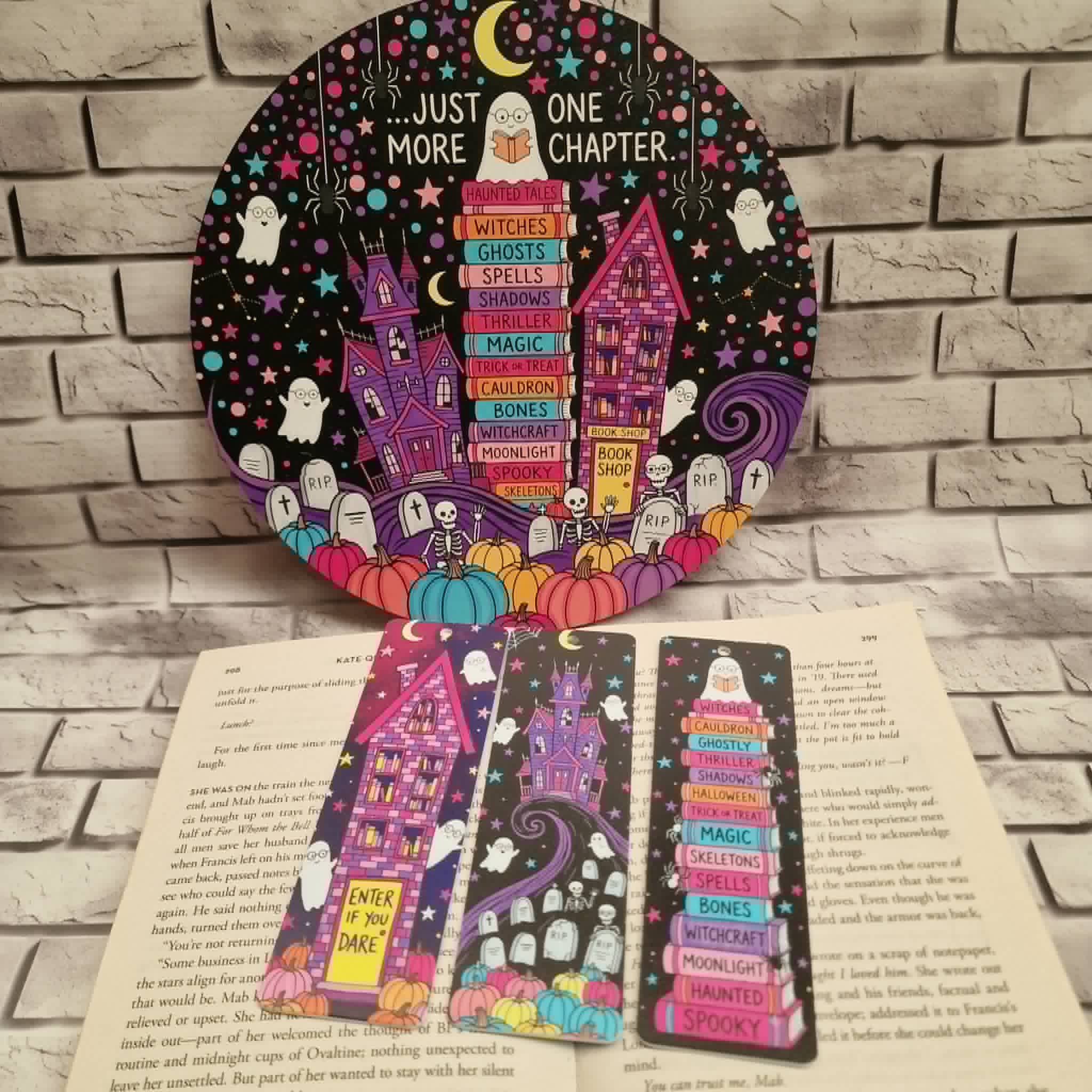 Just One More Chapter - UV printed 23cm plaque - Image 2