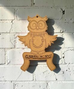 Alternative view of Owl with scarf hanging plaque