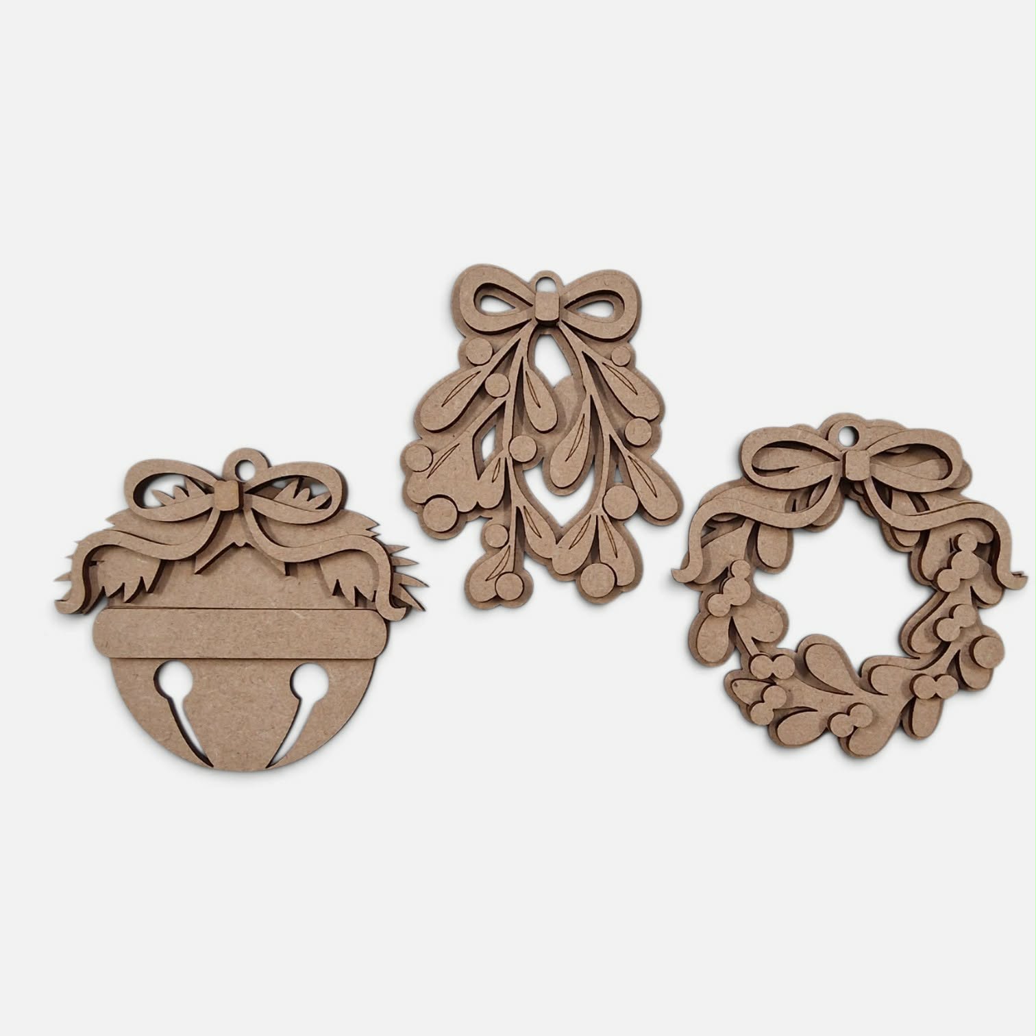 Mistletow, Bell and Wreath bauble set - Image 3