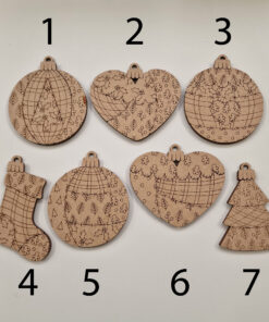 Alternative view of Patchwork bauble set